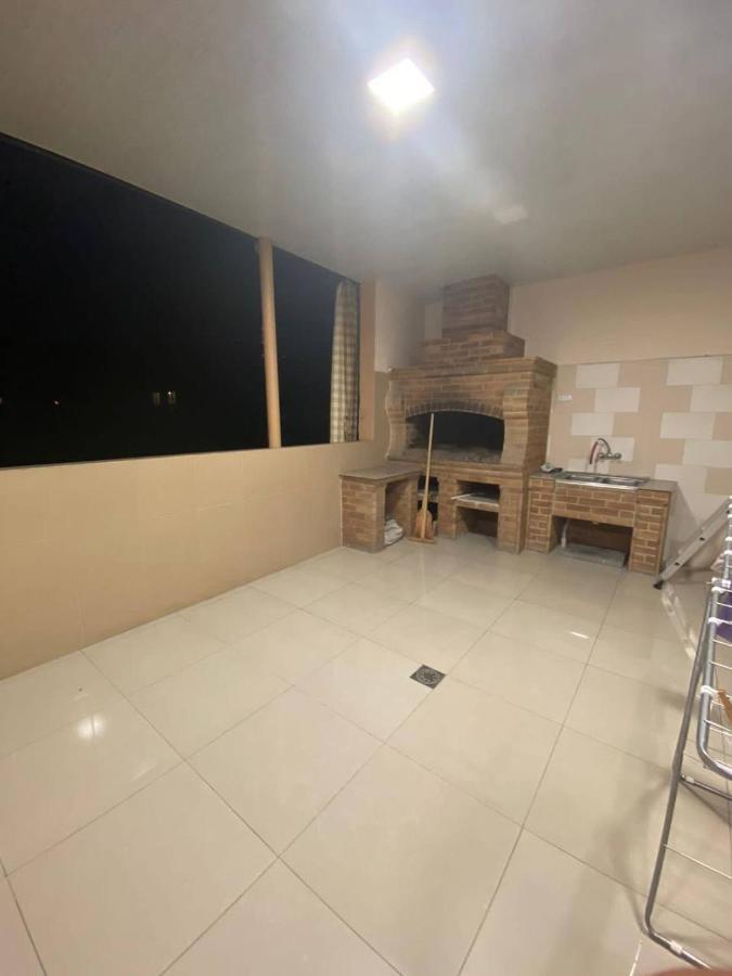 Hero Hostel Yerevan Bagian luar foto